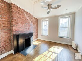 Leroy Street, Unit 02A in New York, NY - Building Photo