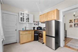 20 Ridge St-Unit -1 in Hastings On Hudson, NY - Building Photo - Building Photo