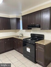 705 Anderson St in Trenton, NJ - Foto de edificio - Building Photo