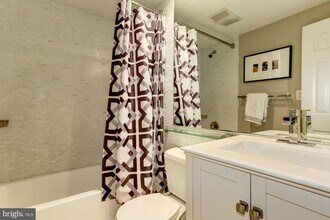 1630 19th St NW in Washington, DC - Building Photo - Building Photo