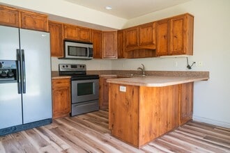 1077 E 1550 S in Ogden, UT - Building Photo - Building Photo