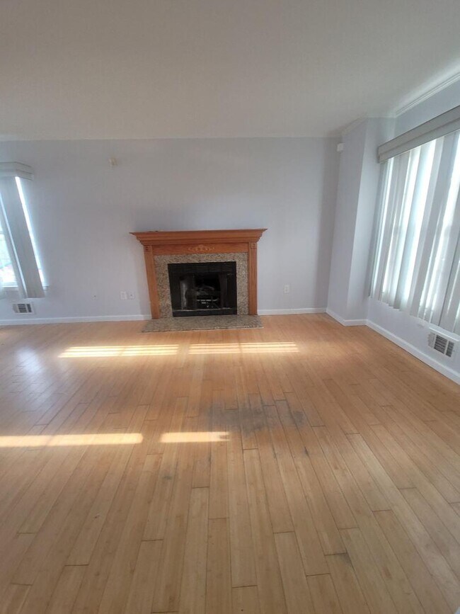 1 Sunnydale Ct in Berkeley Township, NJ - Building Photo - Building Photo