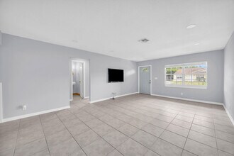 3865 Vancott Cir in West Palm Beach, FL - Building Photo - Building Photo