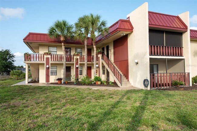 96 Boundary Blvd in Rotonda West, FL - Building Photo - Building Photo