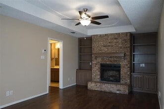 2411 Miguel Ln in Arlington, TX - Building Photo - Building Photo