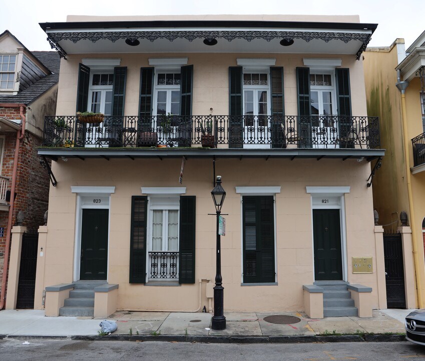 821 Barracks St, Unit # 4 in New Orleans, LA - Foto de edificio