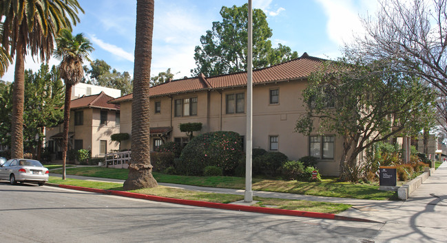 144 Los Robles Ave in Pasadena, CA - Building Photo - Building Photo