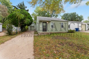 1022 S Yale St in Wichita, KS - Building Photo