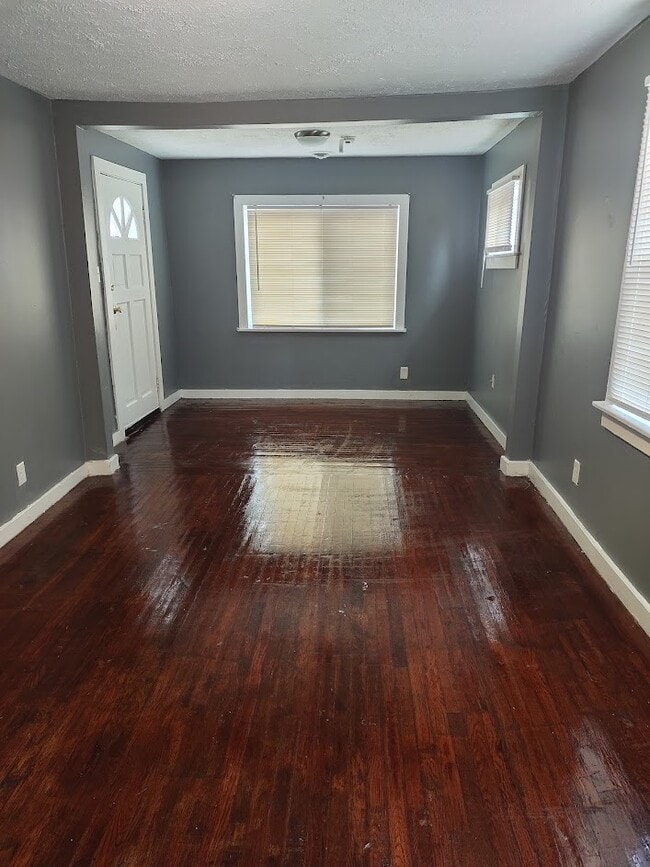 4318 Nevada Ave in Dayton, OH - Foto de edificio - Building Photo