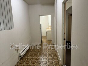 2609 Ivy Dr in Oakland, CA - Building Photo - Building Photo