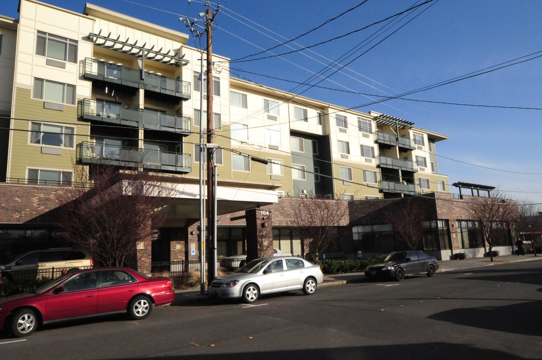 Merrill Gardens at Renton Centre in Renton, WA - Building Photo