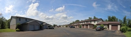 Cedarwood Townhouses in Uniontown, PA - Building Photo - Building Photo