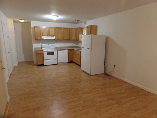 5505 N Clinton St in North Terre Haute, IN - Building Photo - Building Photo