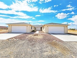 1700 Sycamore Ave in Pahrump, NV - Building Photo - Building Photo