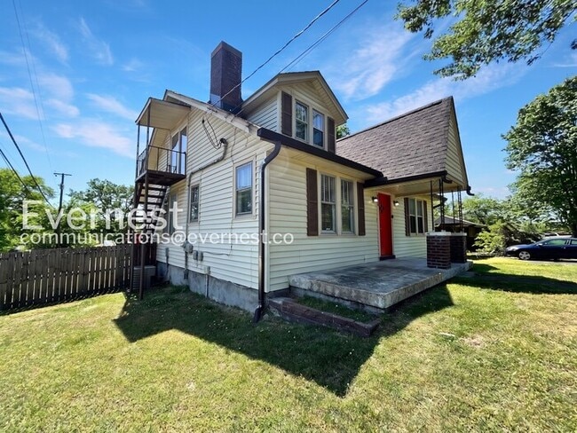 142 Gordon Terrace, Unit 14 in Nashville, TN - Foto de edificio - Building Photo