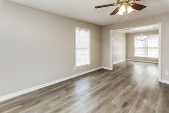 5196 Olde Mill Dr NE in Woodstock, GA - Building Photo - Building Photo