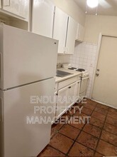4400 1/2 N TERRACE Dr in West Palm Beach, FL - Building Photo - Building Photo