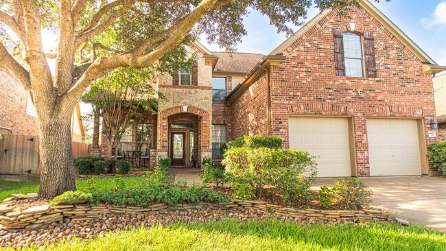property at 14402 Hazeldale Dr