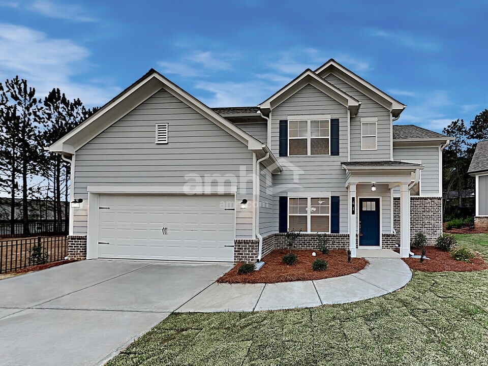 41 Camp Cir in Dallas, GA - Building Photo
