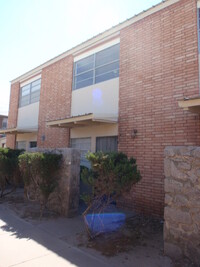 1491 D Alamo St in Las Cruces, NM - Building Photo - Building Photo