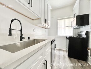 1518 S Hope St, Unit 37 in Los Angeles, CA - Building Photo - Building Photo