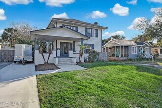 5316 Colonial Ave in Jacksonville, FL - Building Photo - Building Photo