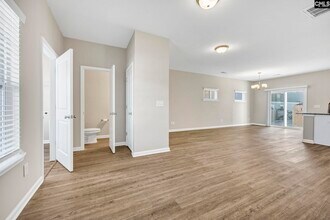 135 Hunters Grove Dr in Columbia, SC - Building Photo - Building Photo