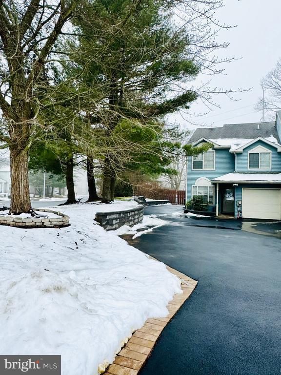 101 Sarahs Ln in Horsham, PA - Building Photo - Building Photo