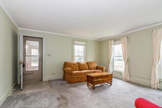 528 Cook St in Lake Geneva, WI - Foto de edificio - Building Photo