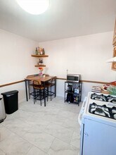 125 Pleasant St in Watertown, MA - Building Photo - Building Photo