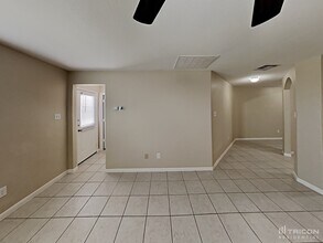 425 Palomino Stand Dr in La Marque, TX - Building Photo - Building Photo