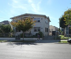 2716 Manitou Ave in Los Angeles, CA - Building Photo