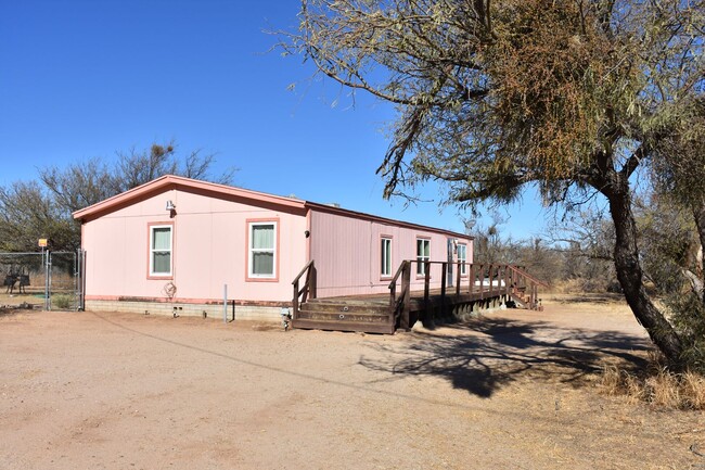 4936 S La Donna Ln in Sierra Vista, AZ - Building Photo - Building Photo