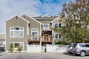 111 W 8th St, Unit 2-10 in Boston, MA - Building Photo