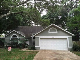 2324 Dresden Trail in Apopka, FL - Building Photo