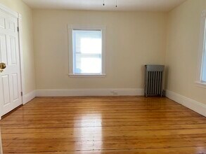 140 Hollis Ave in Quincy, MA - Building Photo - Building Photo