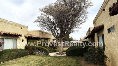 21350 Laguna Rd in Apple Valley, CA - Building Photo - Building Photo