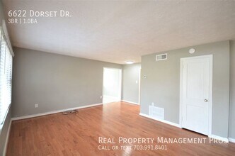 6622 Dorset Dr in Alexandria, VA - Building Photo - Building Photo