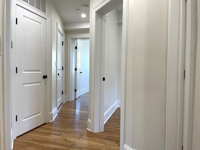 14 Weld Ave in Boston, MA - Building Photo - Building Photo