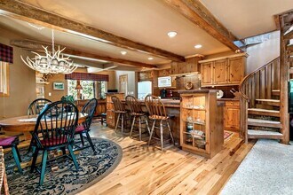 5124 Grouse Ln in Vail, CO - Building Photo - Building Photo