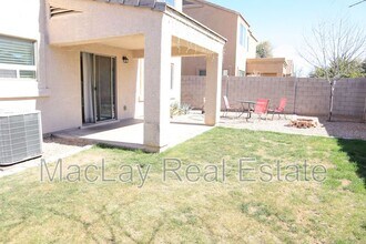 7265 W Glenn Dr in Glendale, AZ - Building Photo - Building Photo