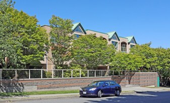 Centrepoint in Vancouver, BC - Building Photo