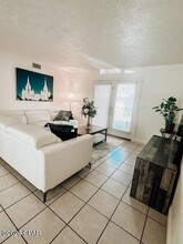 2175 Frankford Ave, Unit C101 in Panama City, FL - Foto de edificio - Building Photo