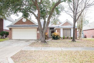 6223 Newbury Dr in Katy, TX - Building Photo