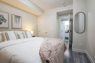 9336-9398 98 St NW in Edmonton, AB - Building Photo - Building Photo