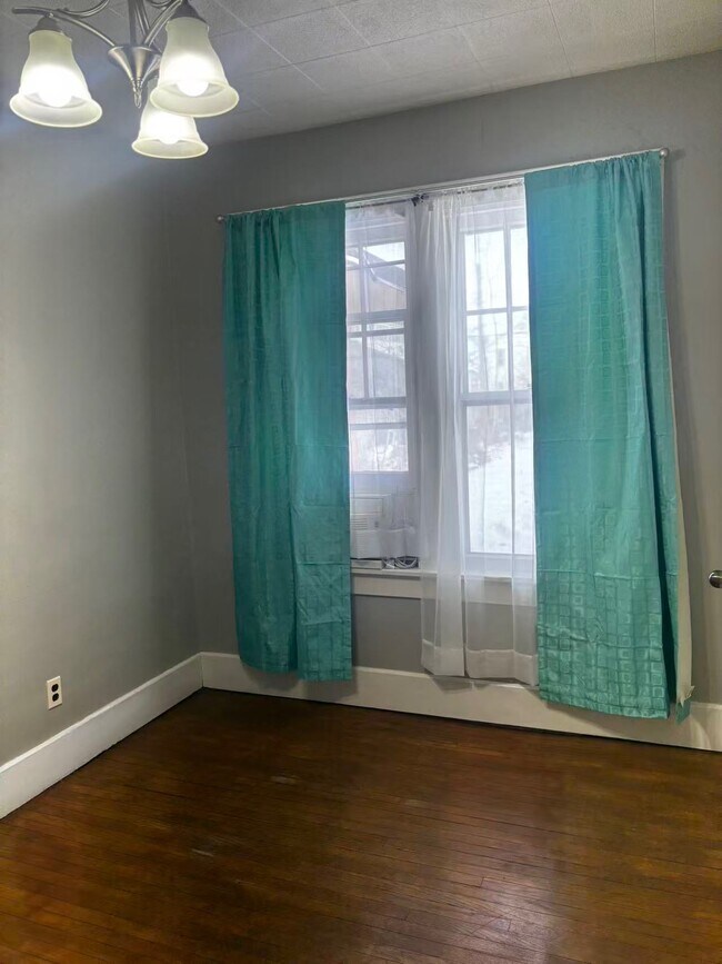 214 N Glenwood Ave in Springfield, IL - Building Photo - Building Photo