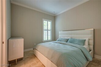 6560 Roma Way in Naples, FL - Building Photo - Building Photo