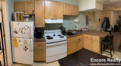 883 Huntington Ave, Unit G-4 in Boston, MA - Building Photo - Building Photo