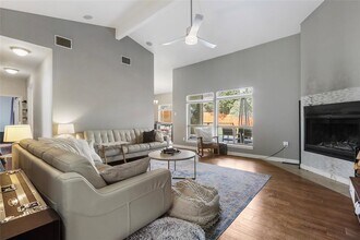 307 Cuernavaca Dr N in Austin, TX - Building Photo - Building Photo
