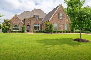 4513 Chestnut Hill Dr in Collierville, TN - Building Photo